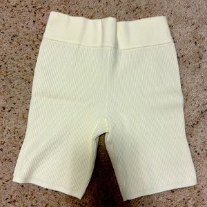Lululemon Ribbed Knit HR Short 8”
